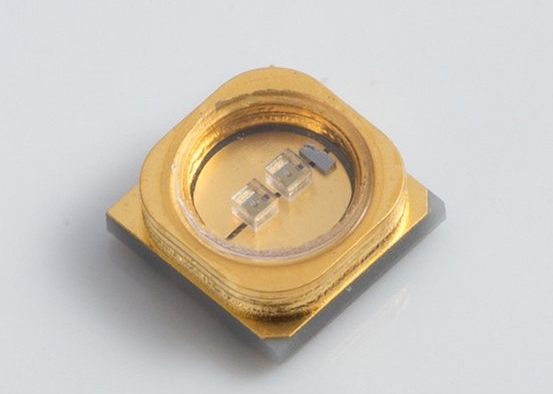 1719276197492381.jpg 双光源复合型消毒灯珠.jpg